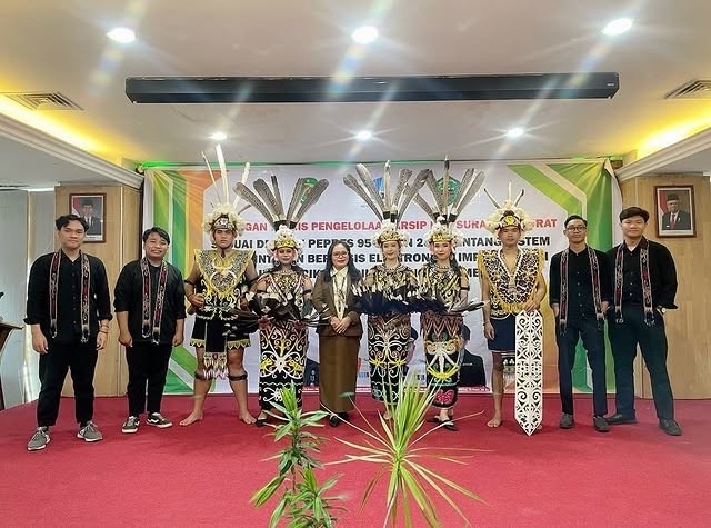 Tari Dayak Tiga Bangen